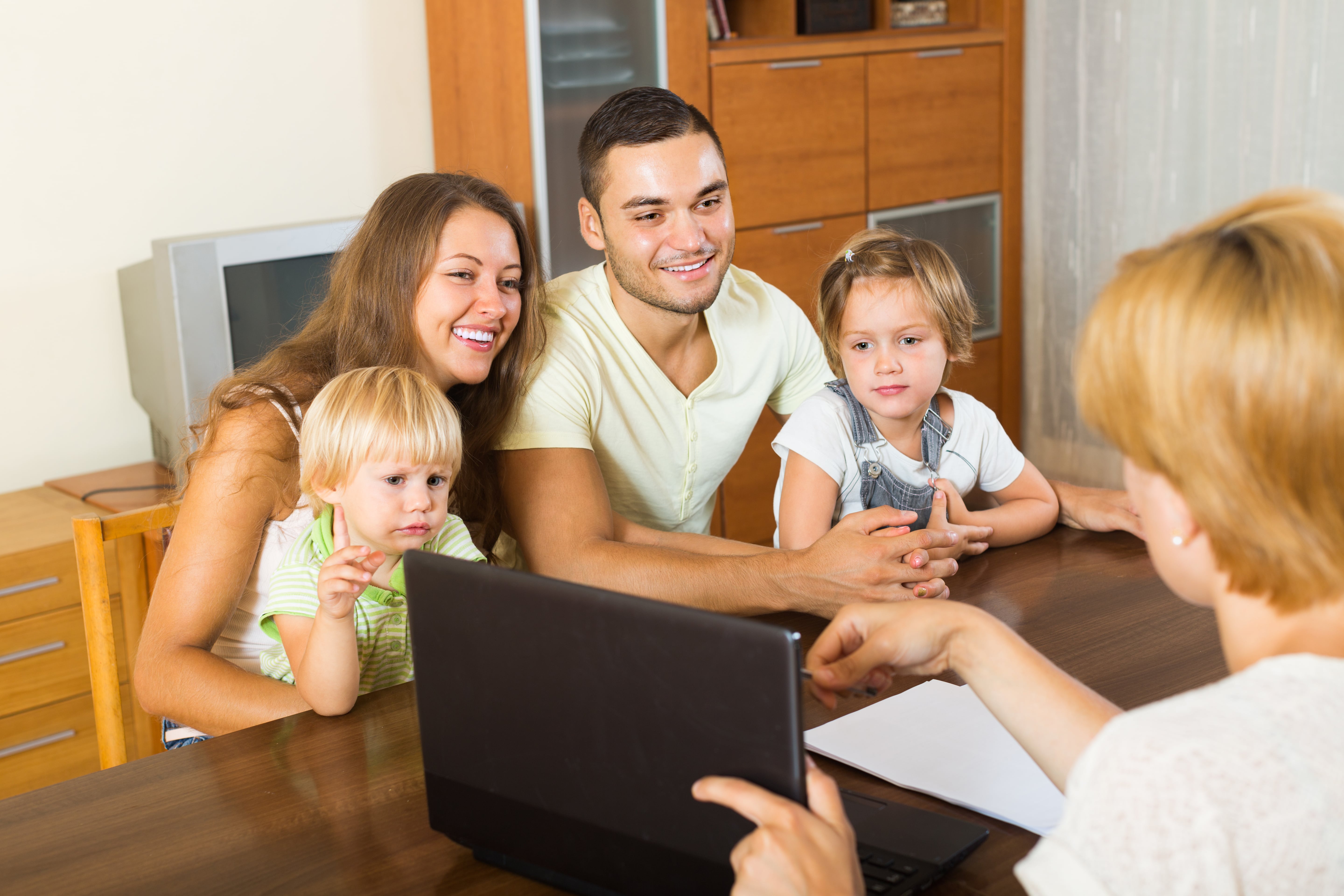 Establishing Trust Between Parents and Daycare Providers